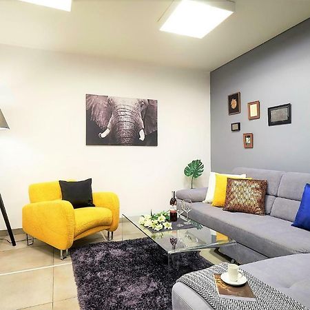 Xavier Boutique Apartment Варшава Экстерьер фото