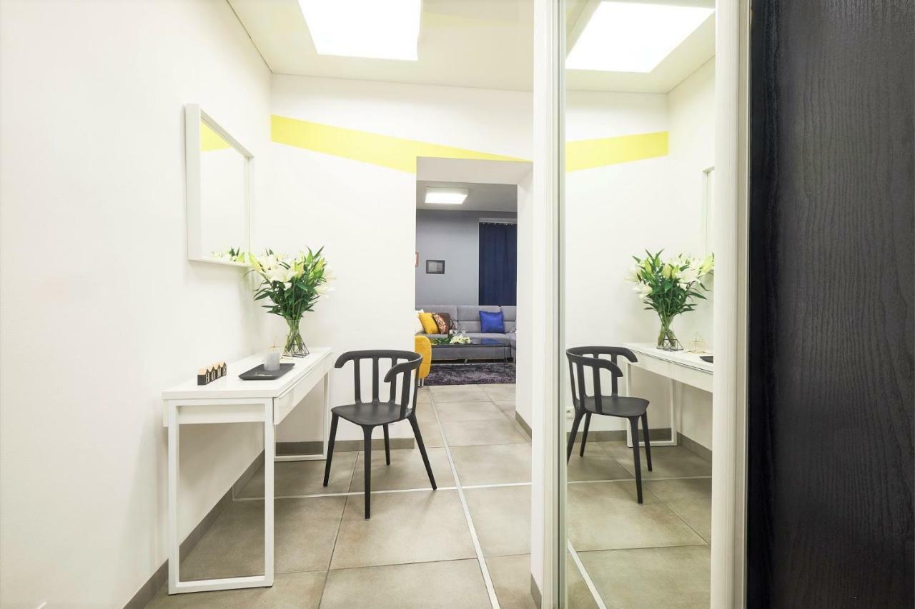 Xavier Boutique Apartment Варшава Экстерьер фото